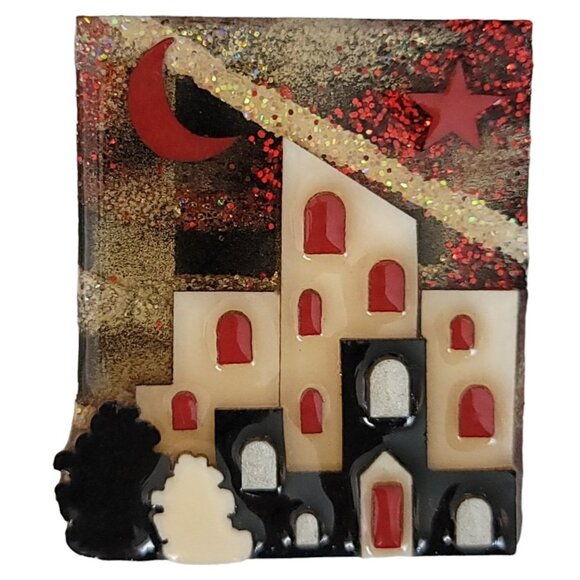 Lucinda Red Black Cream House Brooch K496 - Picture 6 of 6